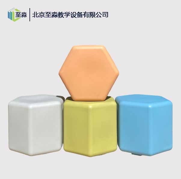PE六边凳(彩色塑料)_幼儿园儿童矮凳_教室六边拼接造型坐凳.jpg